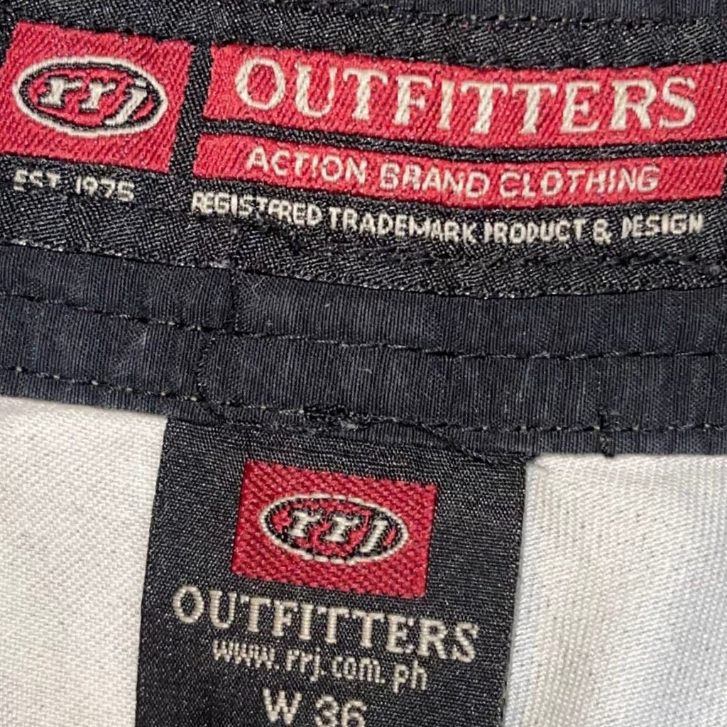 RRJ Outfitters Camouflage Cargo Shorts 90s Y2K outdoors Streetwear Utility SZ 36