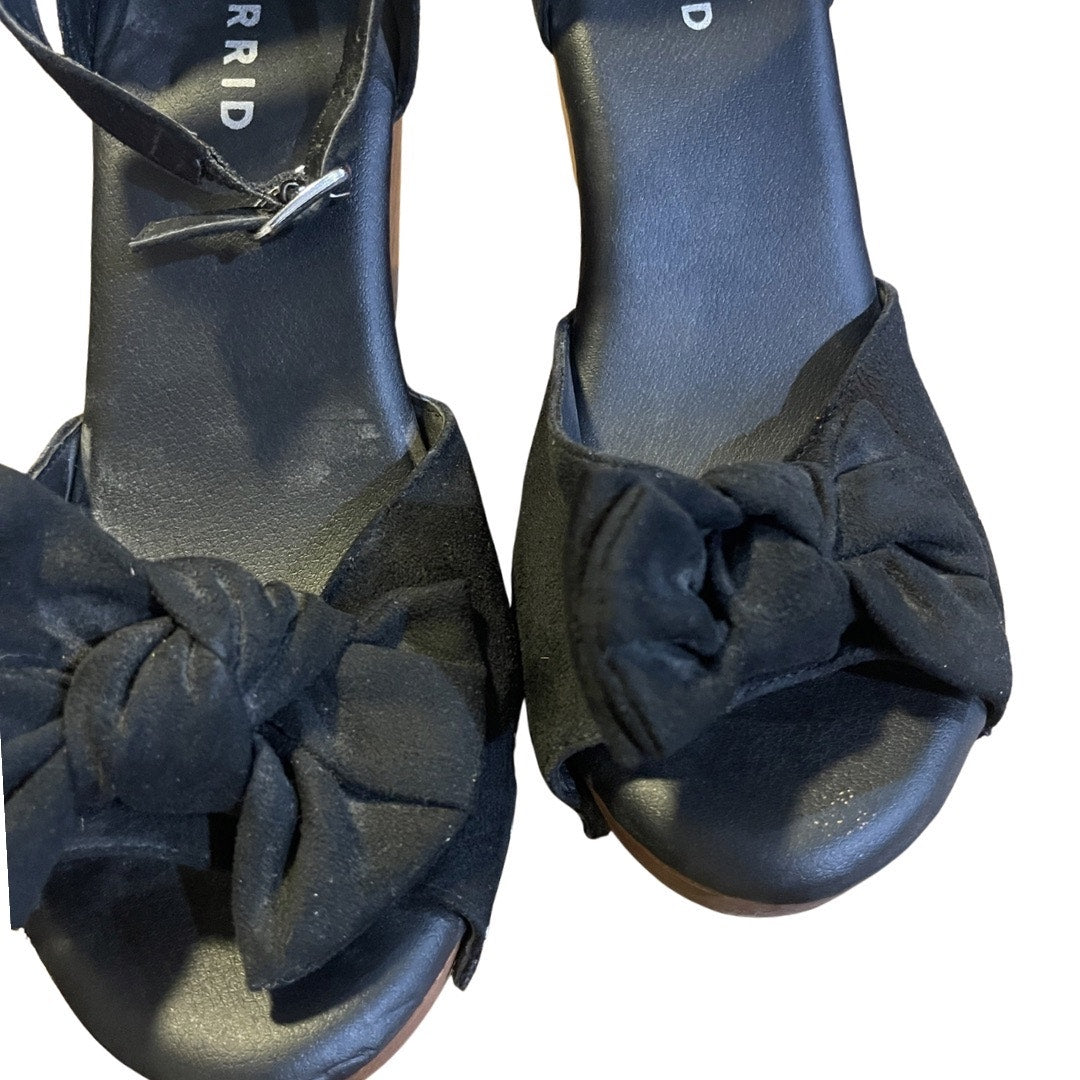 Torrid Black Knotted Suede Platform Wedge Sandals Studded Wooden Heel 8.5 NWT
