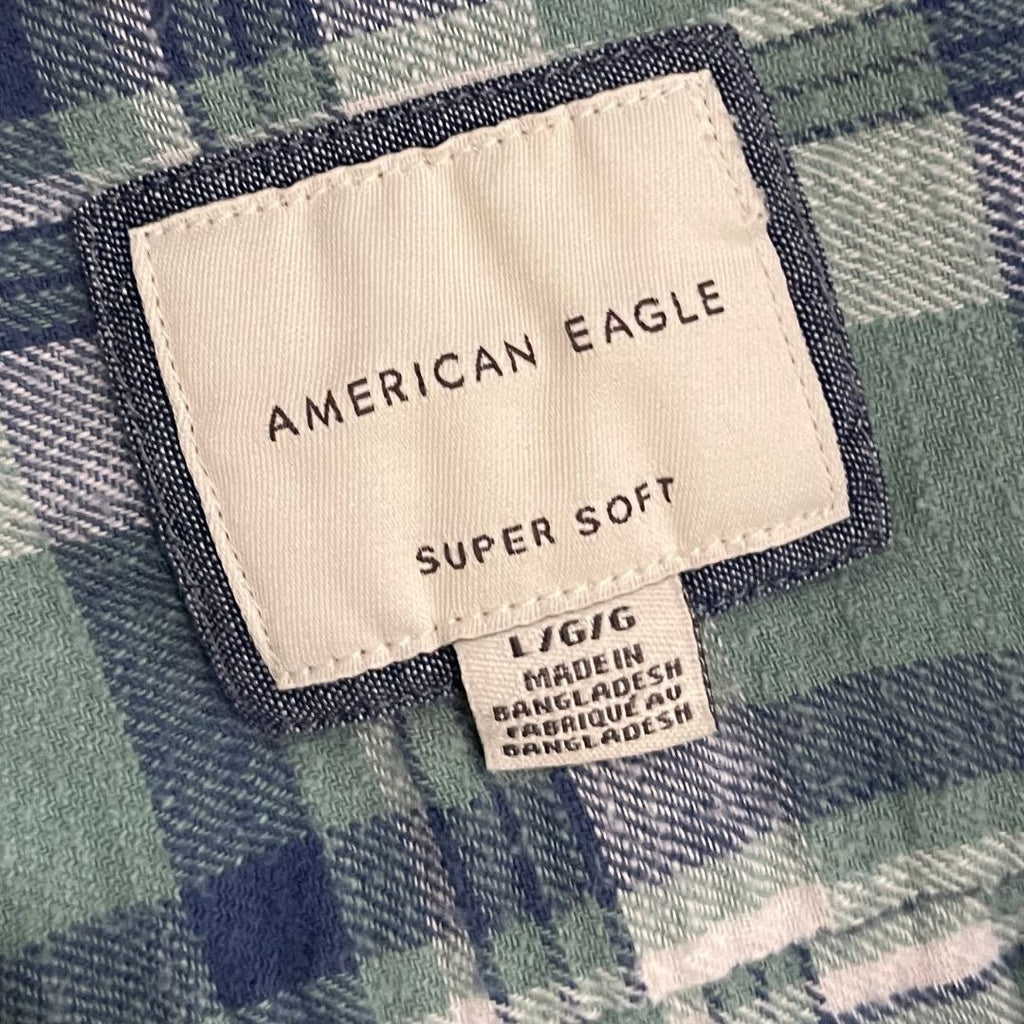 American Eagle Standard Fit Super Soft Green Plaid Flannel Shirt Size Large