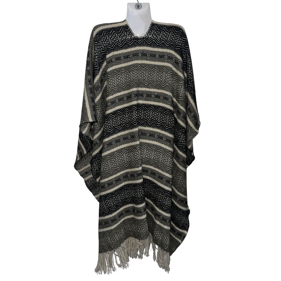 Torrid Mixed Geo Print Pattern Ruana Poncho Wrap Fringe Hem SZ O/S Boho Western