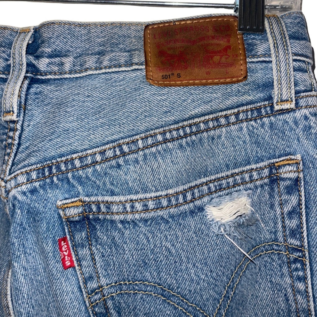 501 Levis Upcycled Shorts Raw Hem Size Small Butterfly Distressed Light Bluewash