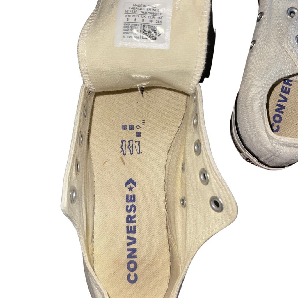 Women's White Converse Chuck Taylor All Star Low-Top Sneakers Size 8