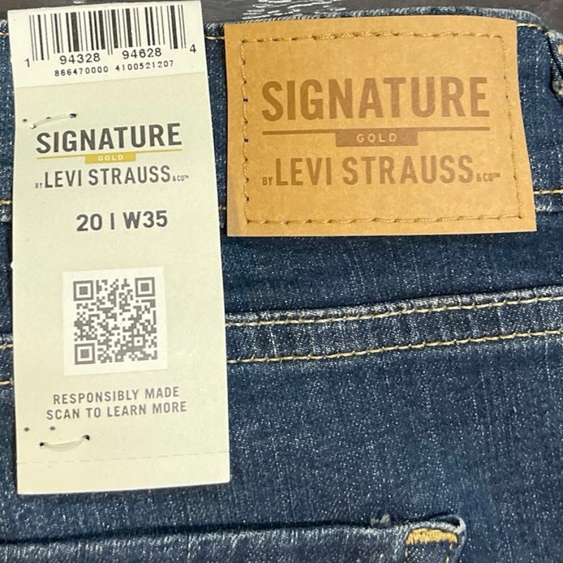 Signature Levi's Strauss Cuffed Denim Jeans Shorts SZ 20 Streetwear Casual NWT