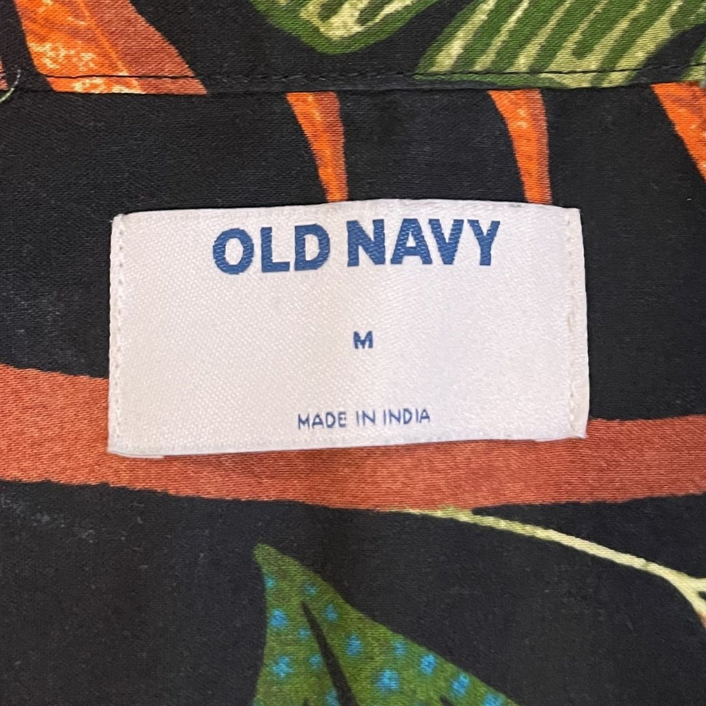 Old Navy Short Sleeve Camp Shirt Tropical Size Medium Hawaiian Beach Resort