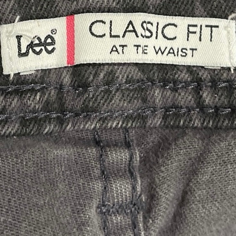 Lee Classic Fit Leopard Print Straight Leg Denim Jeans SZ 18 Casual Chic
