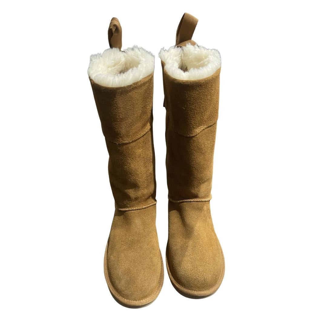 Koolaburra by UGG Andrah Tall Chestnut Suede Boots Lace up Size 10 Sheepfur NWOT
