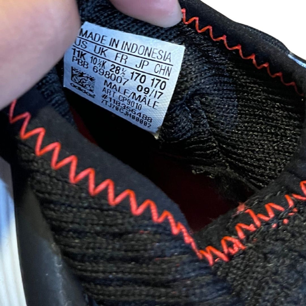 Adidas Predator Cleats 18.3 FG JR Black White Gold Kids SZ 11 Sports Soccer