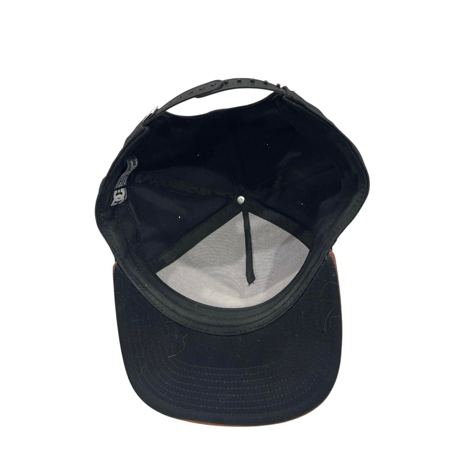 DC Shoes Brackers Snapback Cap Brown Faux Suede Brim Skater Trucker