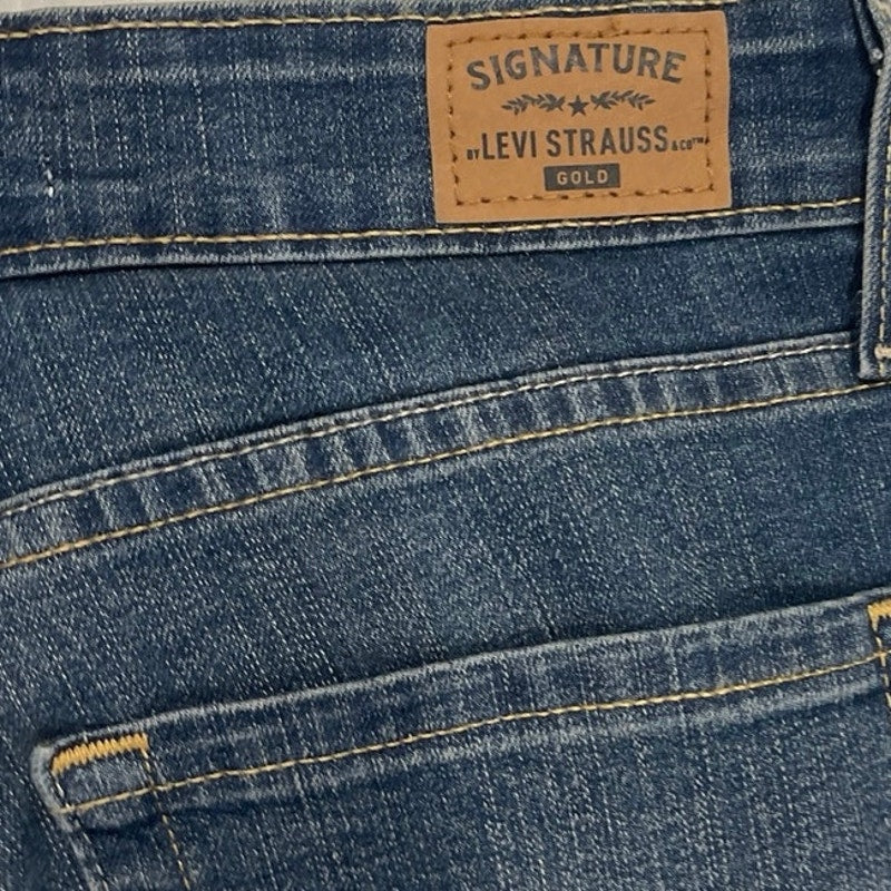 Levis Strauss Mid Rise Super Skinny Distressed Denim Jeans SZ 28 Streetwear