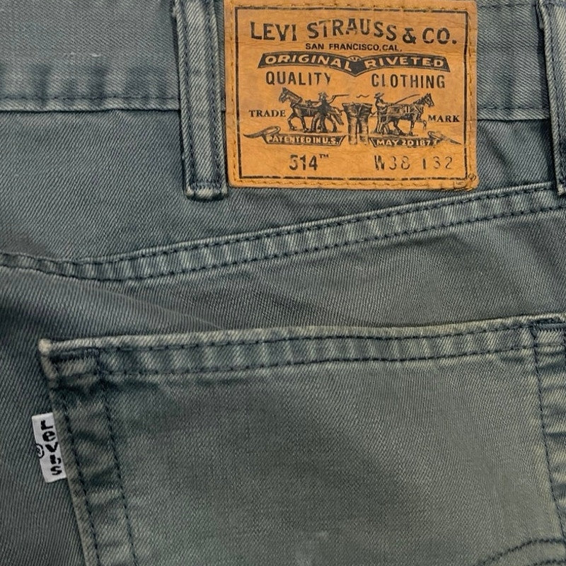 Levi's 514 Green Straight Fit Jeans Size 38x32 Regular Fit Casual Streetwear
