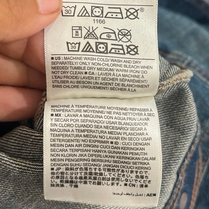 Old Navy Medium Wash Denim Trucker Jacket Size Medium Streetwear Classiccore
