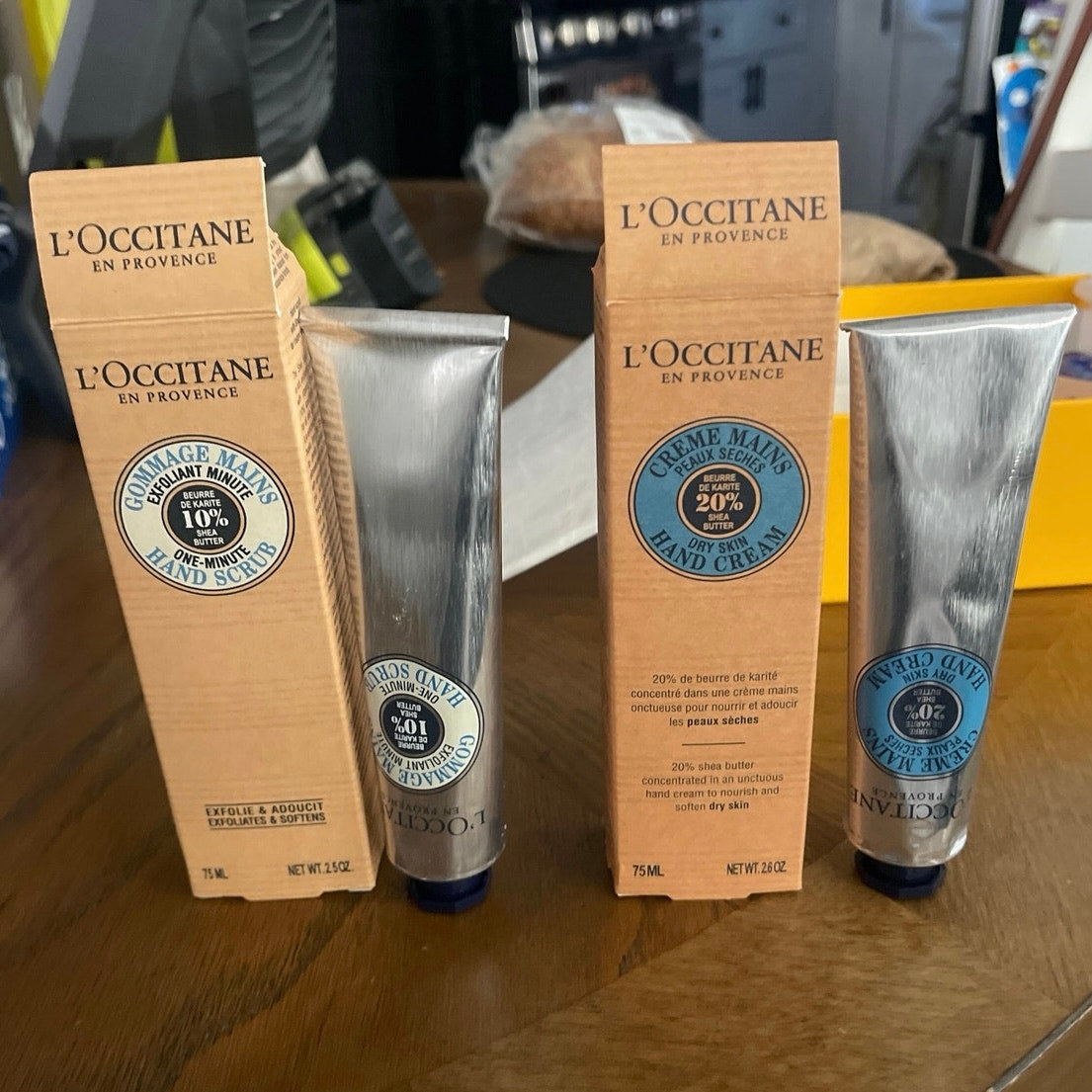 L'Occitane Gift Set Box w/ Hand Cream Scrub Shower Nail Oil Beauty Care NEW