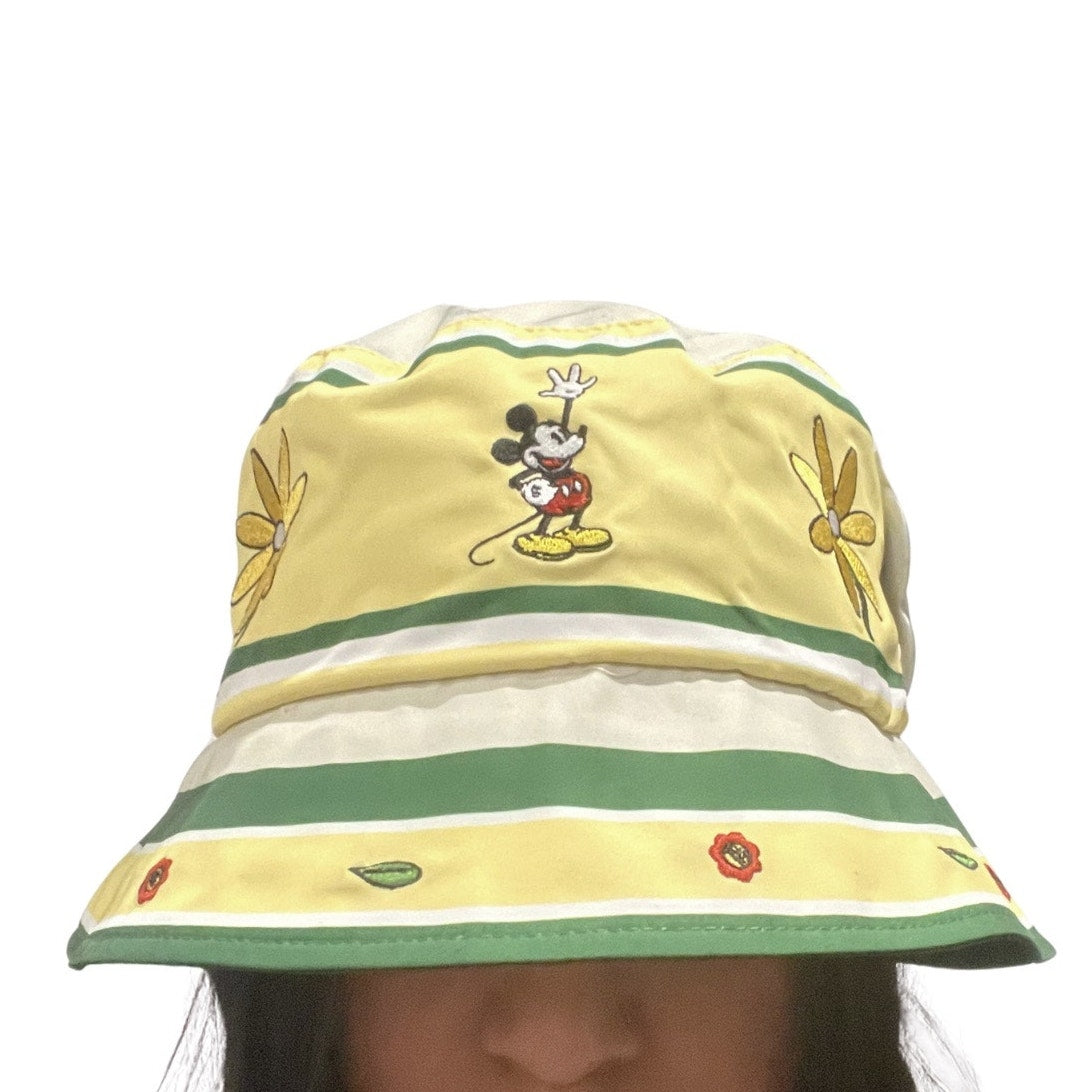 Disney Parks Mickey & Company Garden Collection Bucket Hat NWT Disneyland