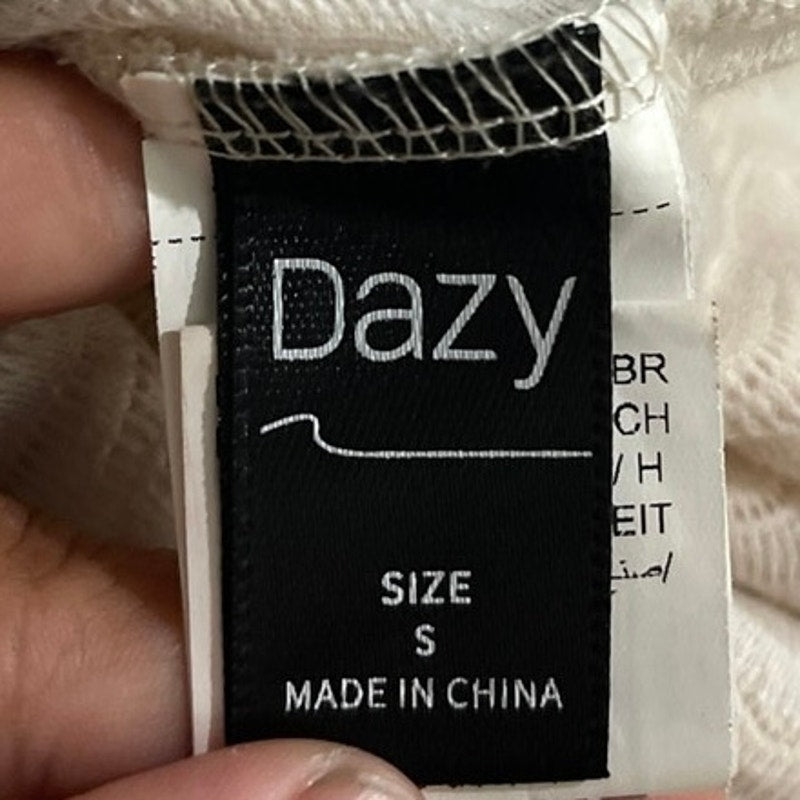 Dazy Crinkle Button Up Long Sleeve Blouse SZ S Flowy Lightweight Casual Chic