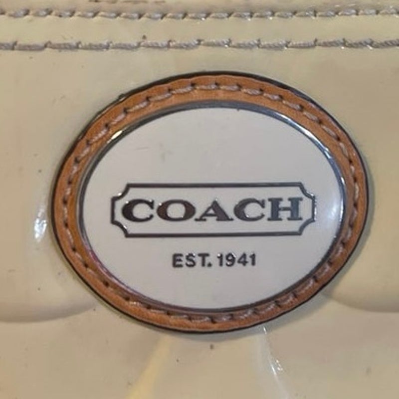 Coach Peyton Embossed Patent Leather Signature Logo Shoulder Tote Style F22322