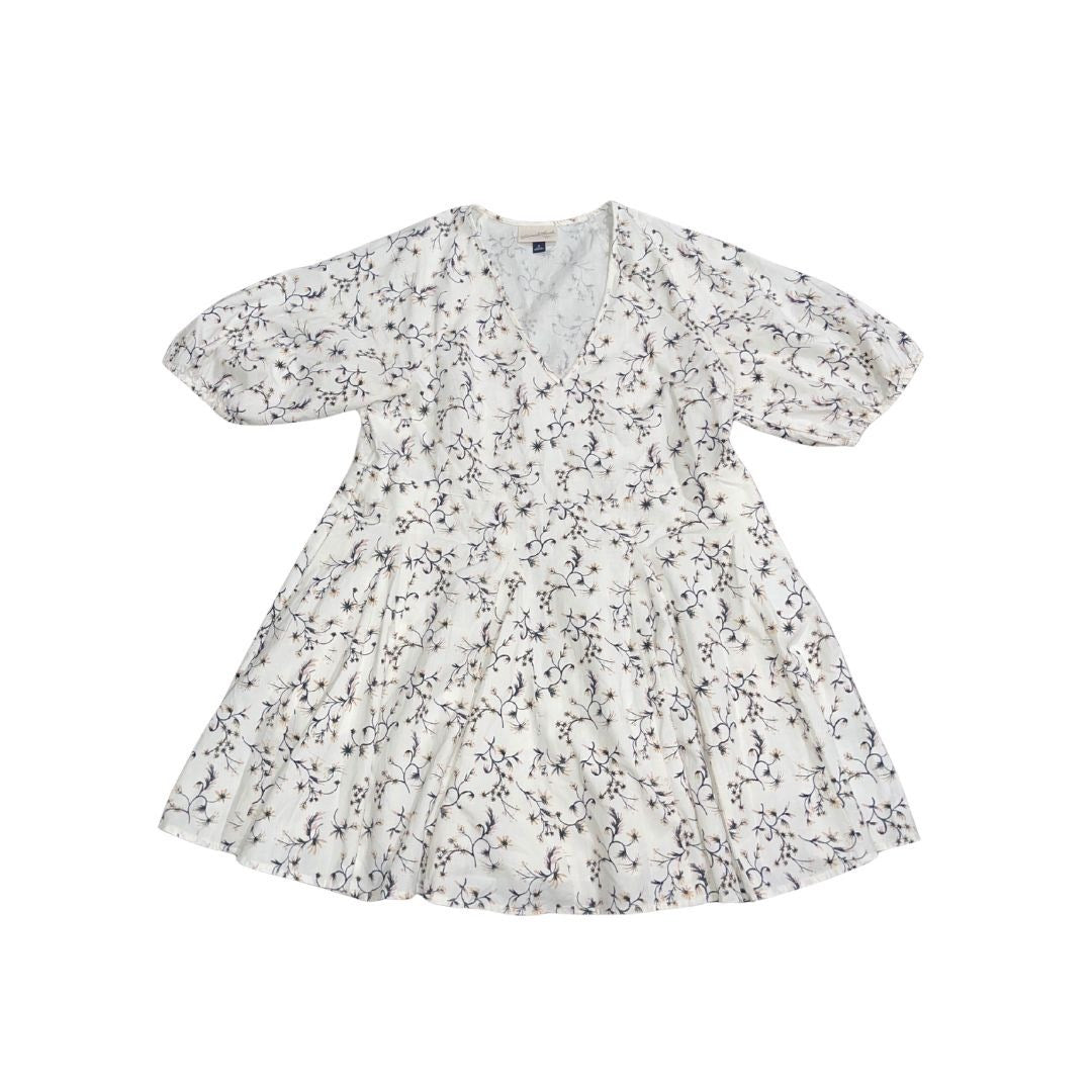 Universal Threat V-Neck White Floral Dress Medium Puff Sleeves A-Line Babydoll