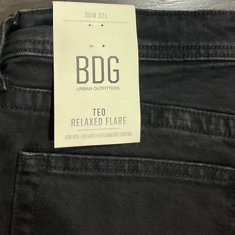 BDG Low Rise Relaxed Flare Bootcut Jeans SZ 30 X 32 Y2K Style Streetwear NWT