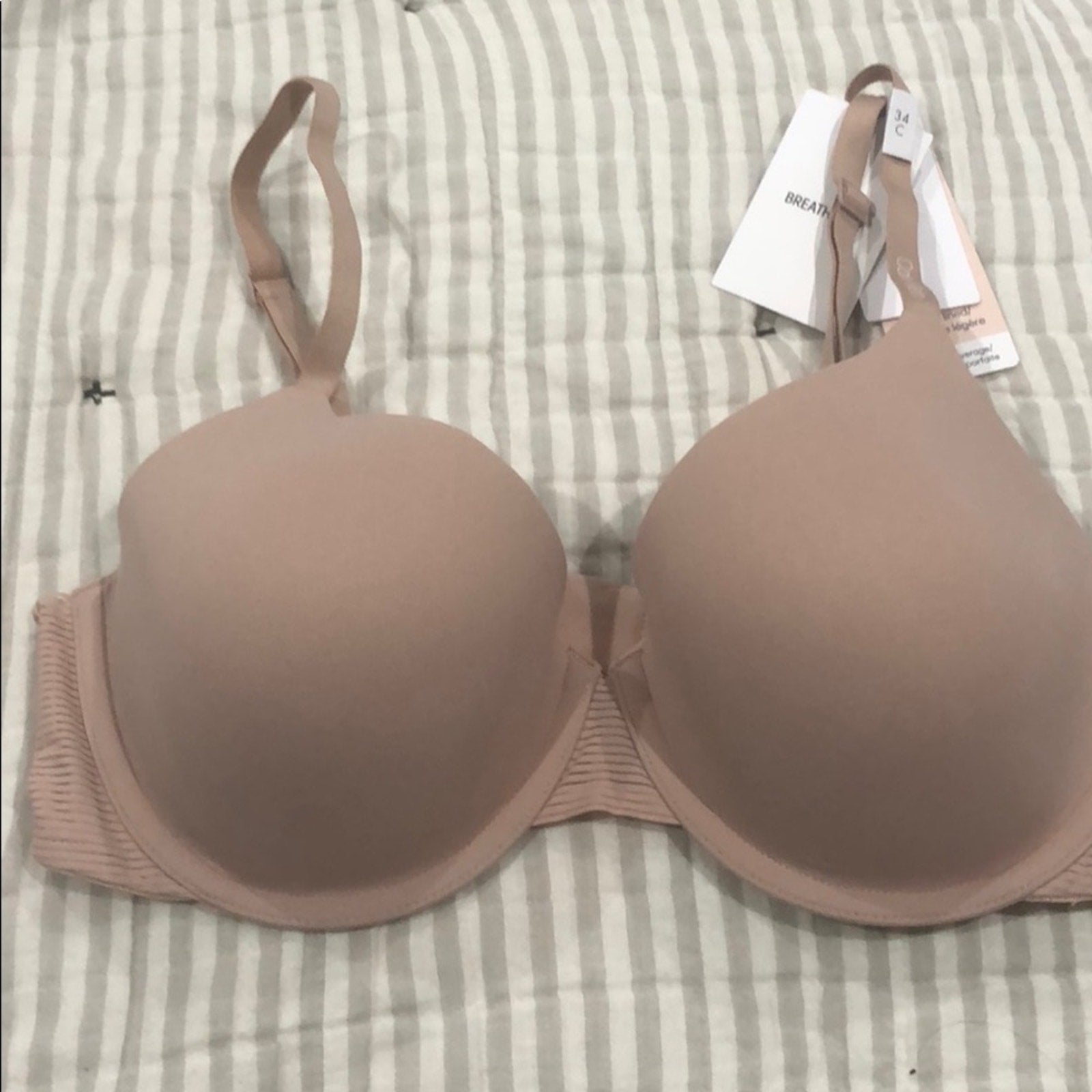Calvin Klein lightly lined breathable bra strap conversion Size 34C NWT