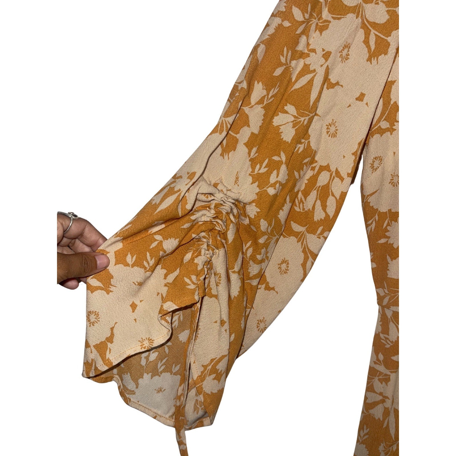 Band of Gypsies Bohemian Floral Faux Wrap Dress Size Medium Brunch Botanical