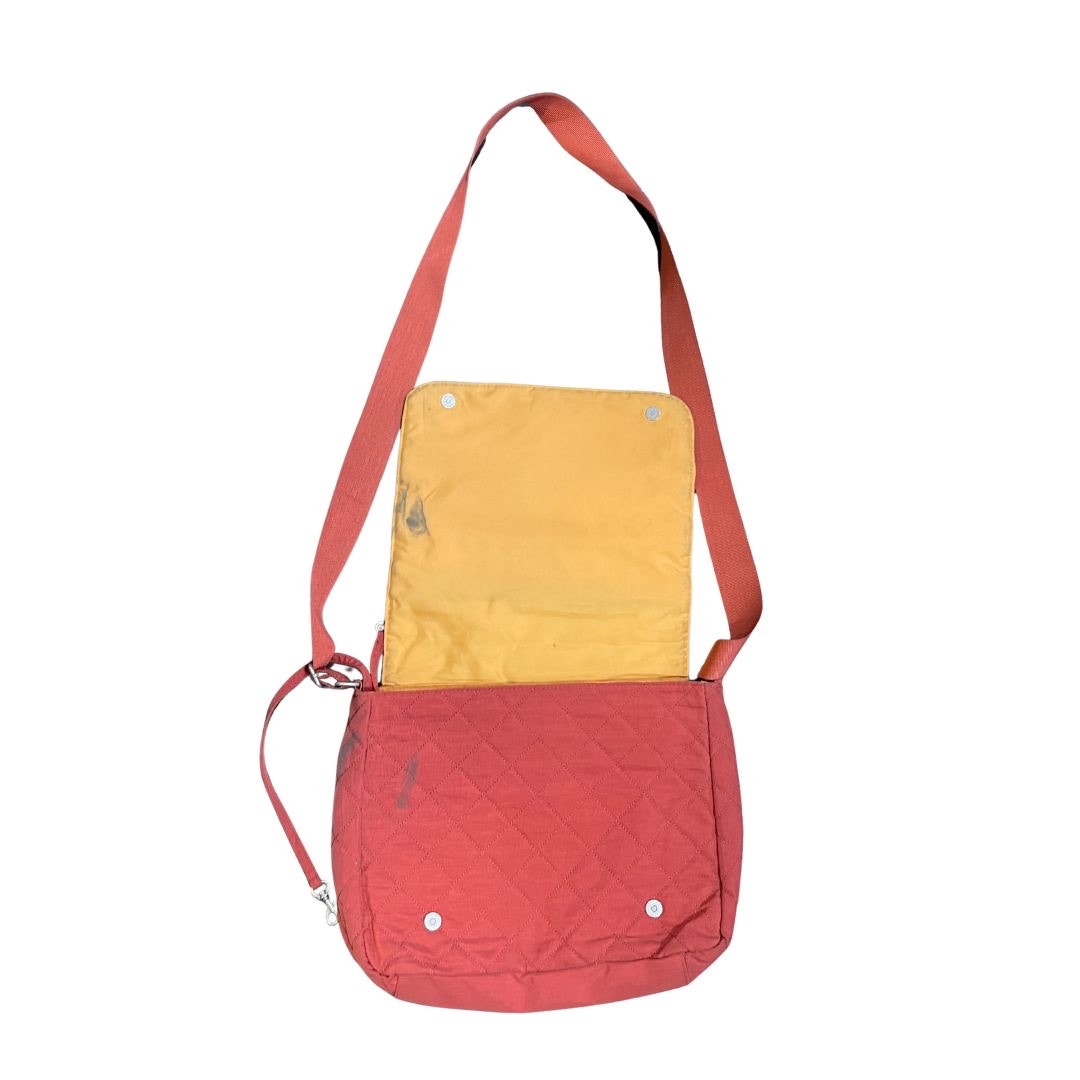 Baggallini Town Bag Nylon Messenger Crossbody Purse Multiple Zipper Minimalist