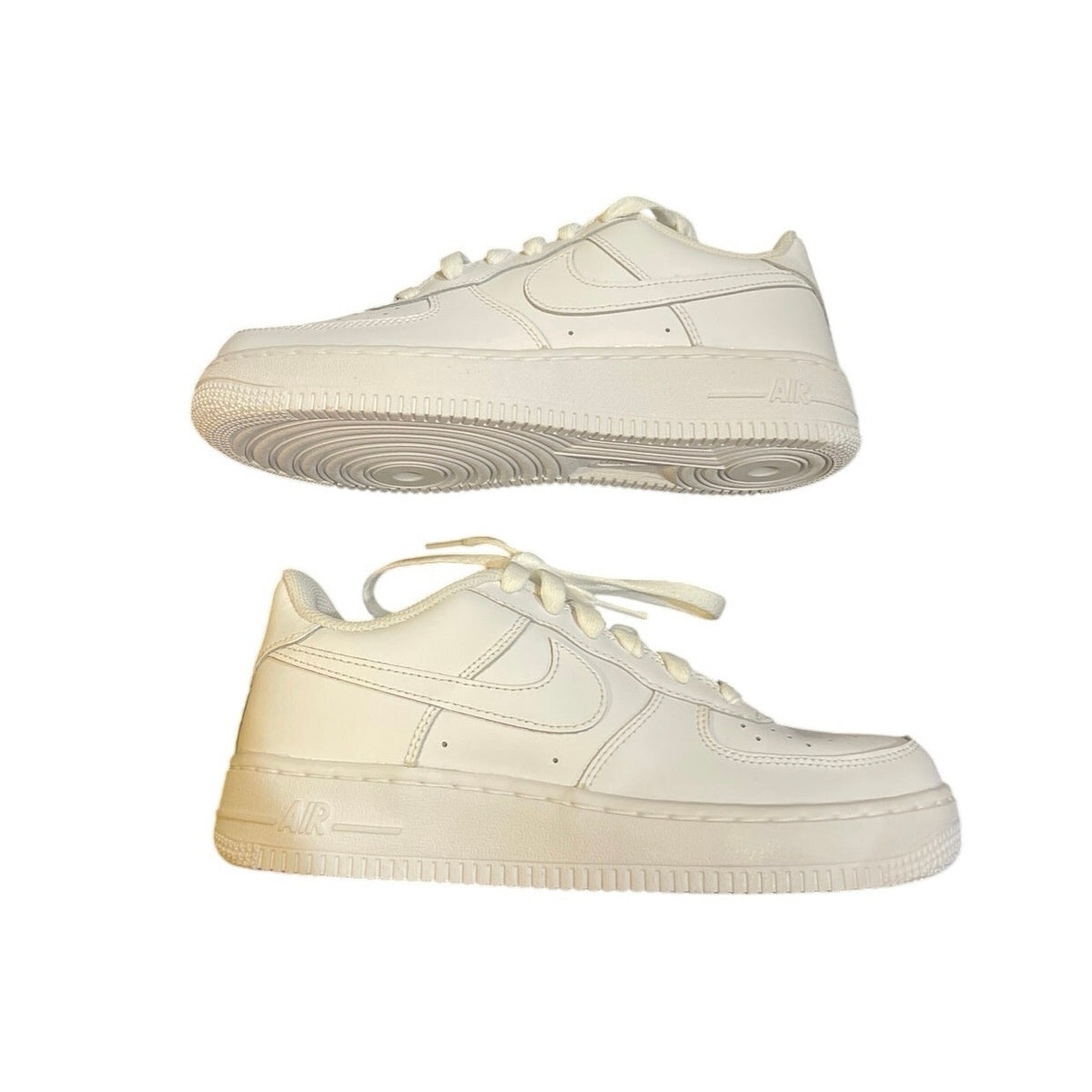Nike Air Force 1 Low Top Sneakers Shoes Triple White You SZ 5 NWB Streetwear