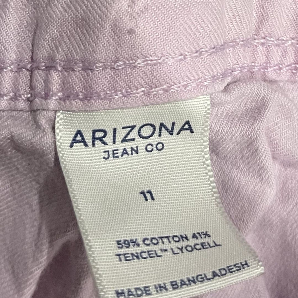 Arizona Jean Co. Cropped Cargo Pants Lavender Size 11 Utility Streetwear Relaxed
