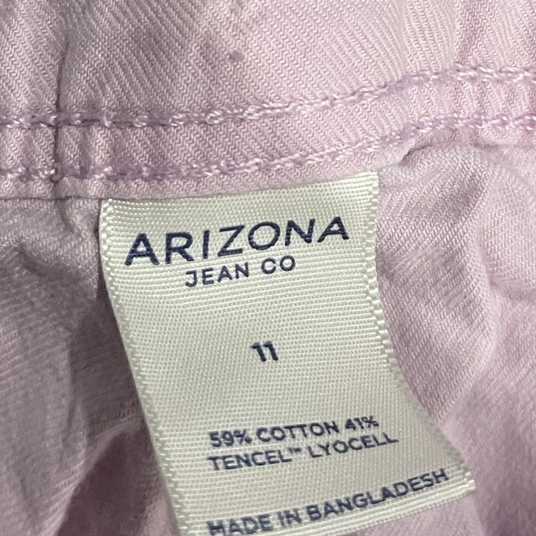 Arizona Jean Co. Cropped Cargo Pants Lavender Size 11 Utility Streetwear Relaxed