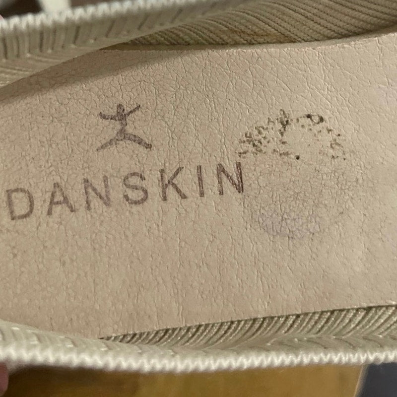 Danskin Hope Slip on Stretch Knit Ballet Flats SZ 7.5 Casual Comfort Shoes