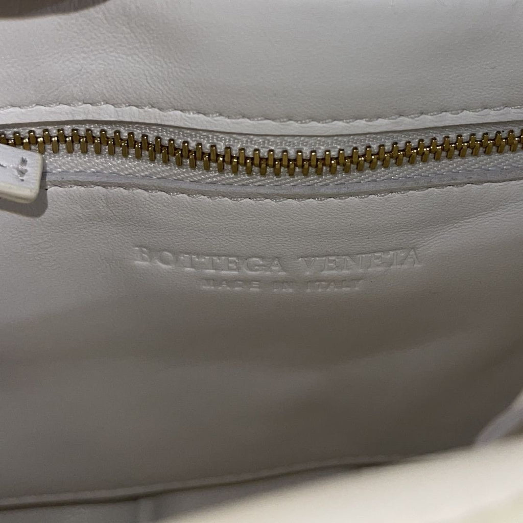 Bottega Veneta Padded Cassette Shoulder Crossbody Bag Luxury Woven Quilted Italy
