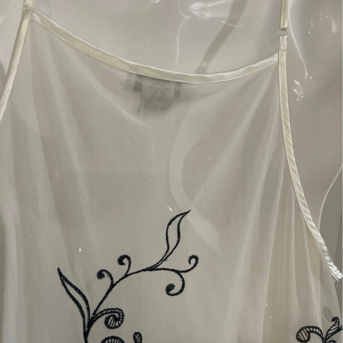 Vintage Jones New York Embroidered Slip Dress NightGown SZ L Y2K 90s Drape Flowy