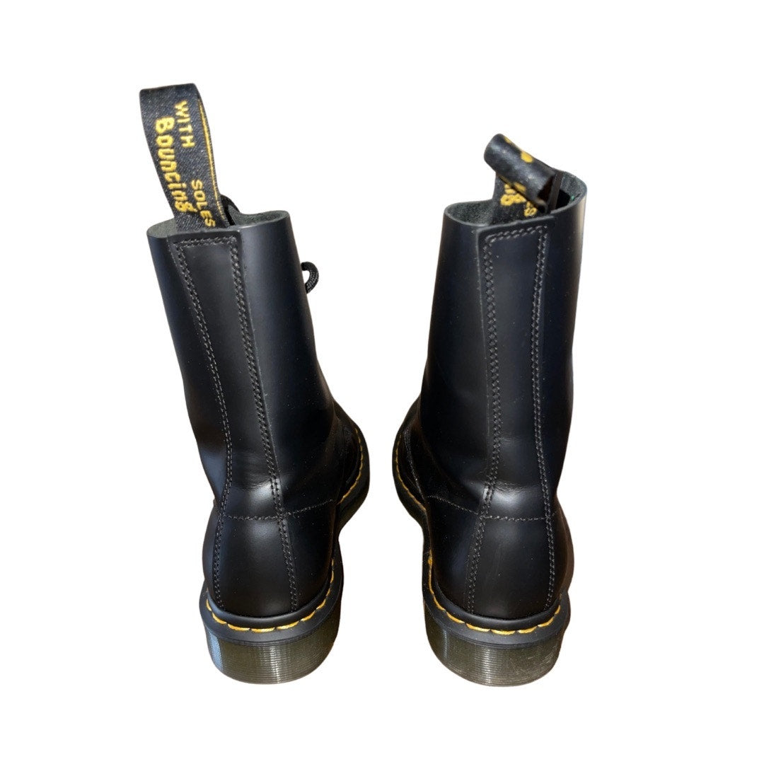 Dr. Martens 1490 Smooth Leather Mid Calf Boots 10 eye Men Size 7 Women Size 9