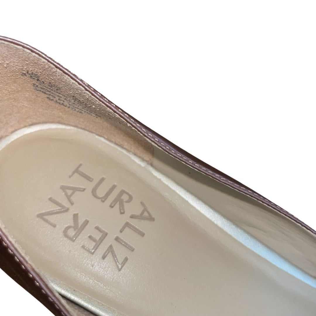 Naturealize Samantha Pointed Leather Flats Shoes Size 8.5 Comfort Career Office