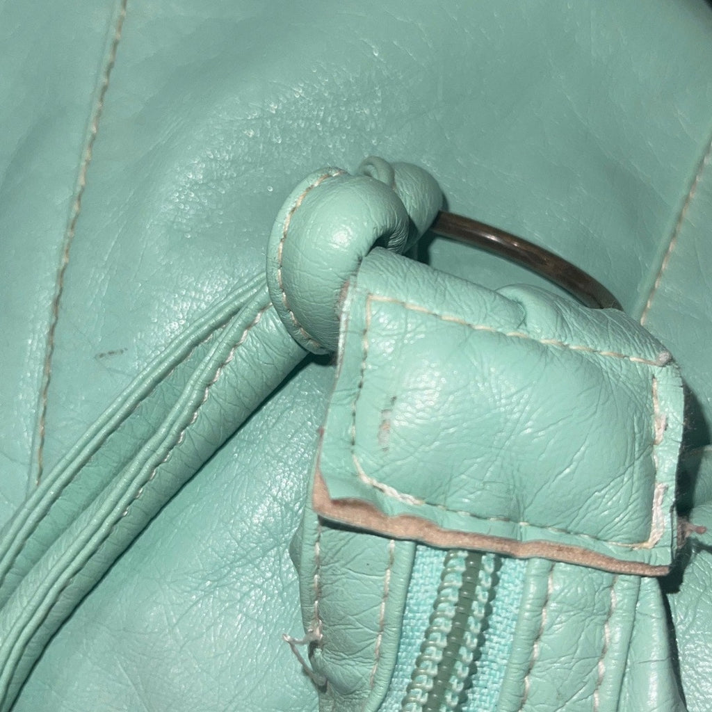 Vinyl large shoulder bag purse with outer zipper design
