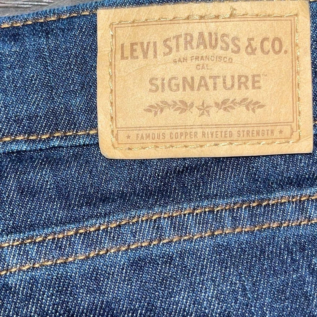 Levi's Strauss Mid Rise Bootcut Jeans Pants Size 10 Dark Blue Streetwear Western