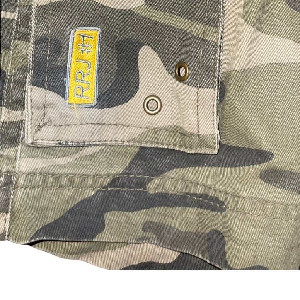 RRJ Outfitters Camouflage Cargo Shorts 90s Y2K outdoors Streetwear Utility SZ 36