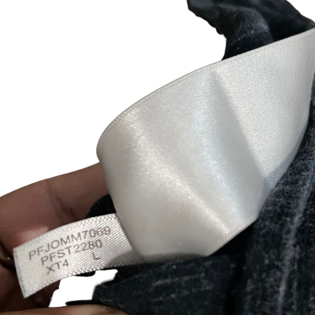 Bundle Calvin Klein 2 Sports Bras Pink and Black Quick Dry Athletic Size Large