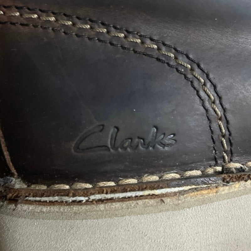 Clarks Men's Eastridge Mid Lace up Chukka Boots SZ 8.5 Workwear Beeswax Leather