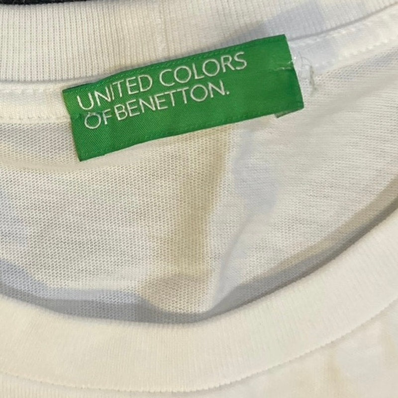 United Colors of Benetton Off White Crew Neck T-Shirt SZ M Casual Streetwear