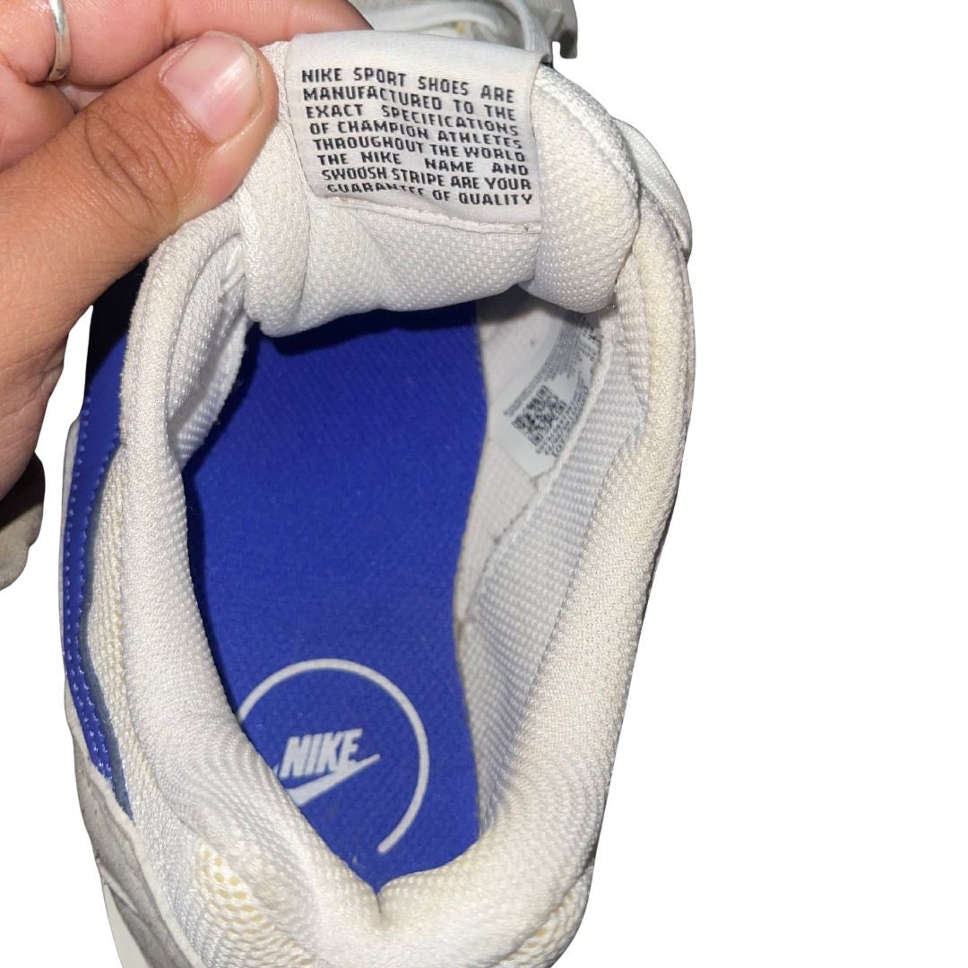 Nike Air Max Dawn Sneakers Shoe Women Size 8 Blue Bone Colorway Athletic Sports