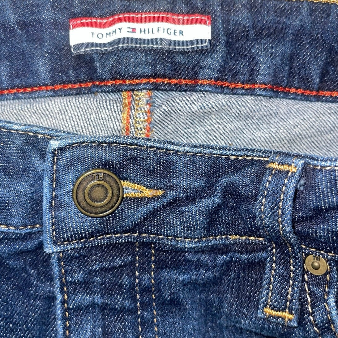 Tommy Hilfiger Mid Rise Denim Jean Shorts Size 4 Cuffed Hem Dark Blue Wash