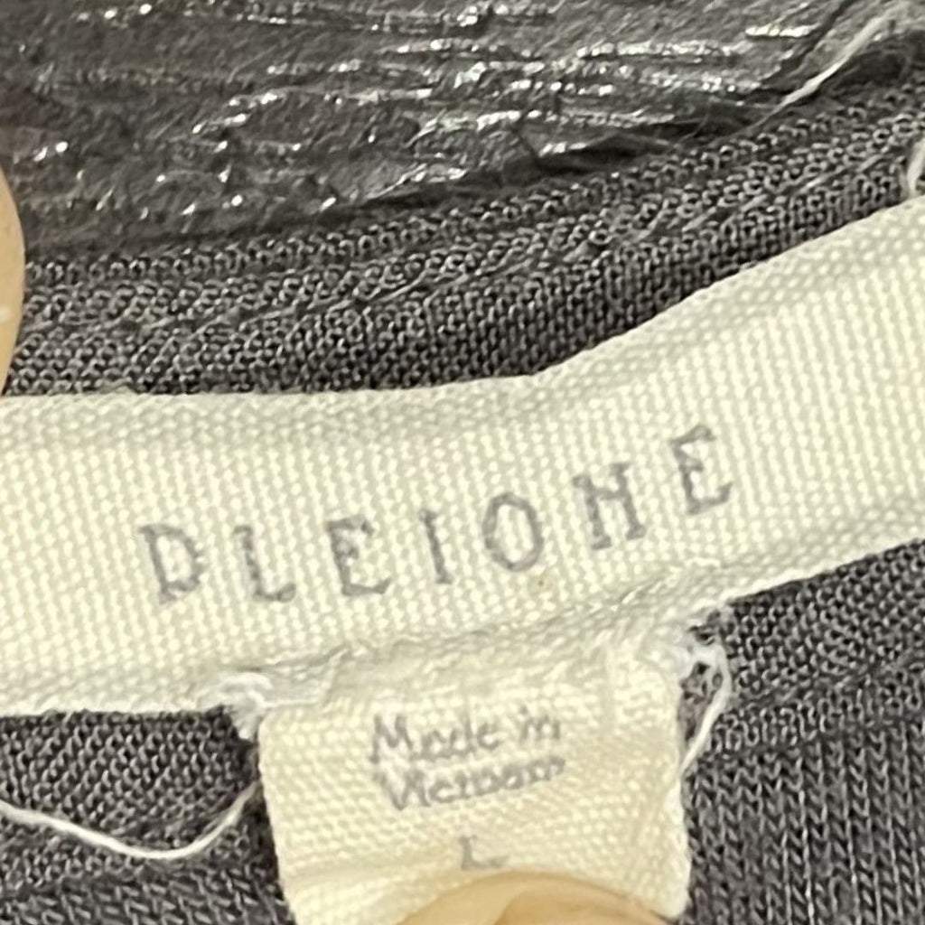 Pleione Tunic V-Neck Blouse Size Large Casual Everyday Office Relaxed Fit