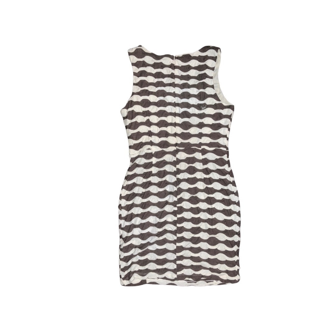 Forever 21 mini sleeveless dress black and white wavy pattern bodycon size M