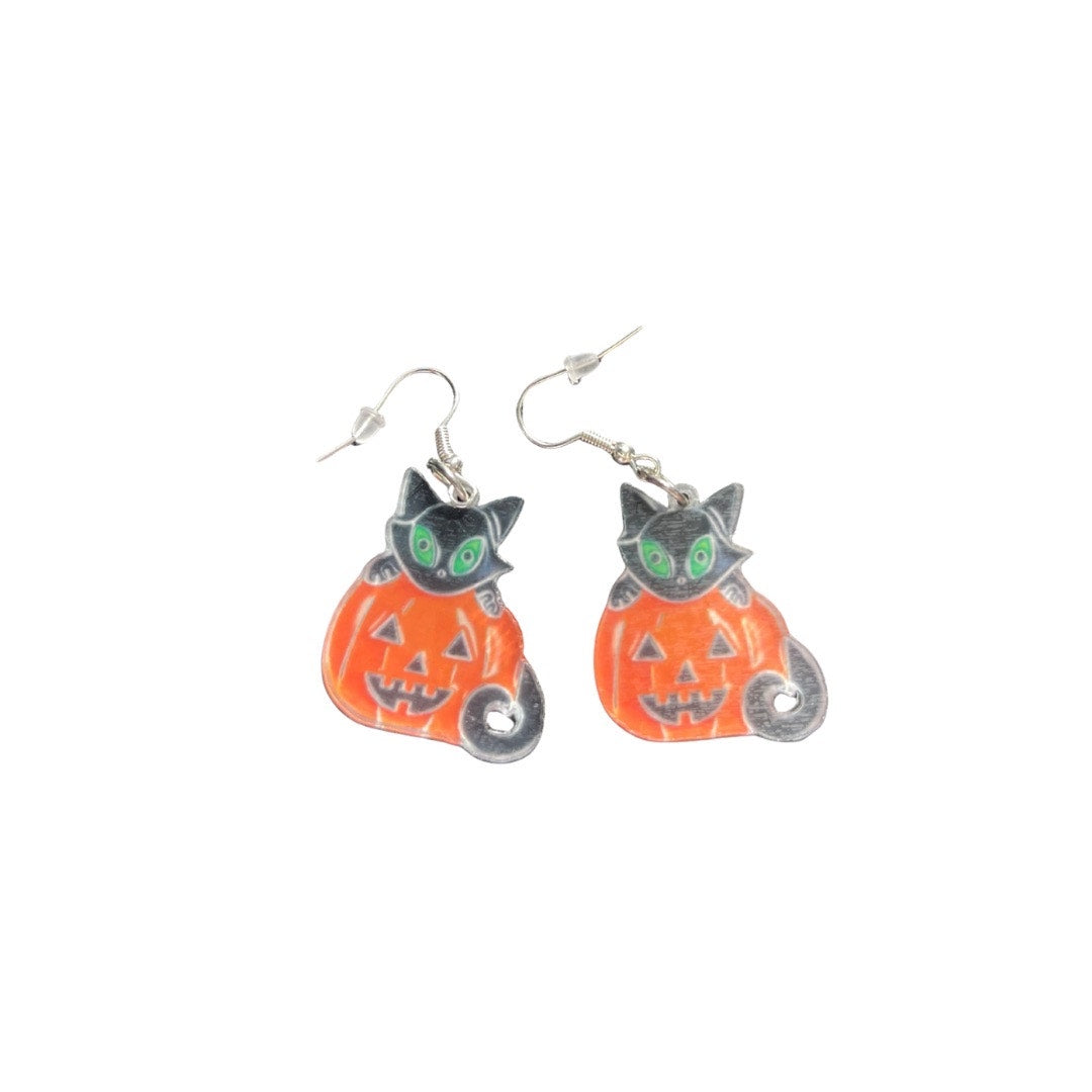 Cat/pumpkin earrings