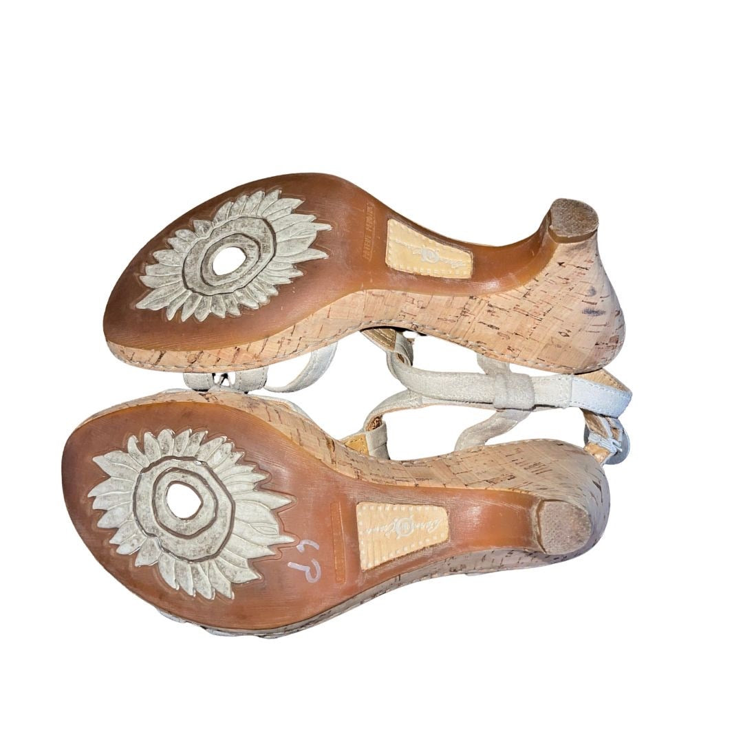 Born Crown "Myndy" Leather Sandals Cork Heel Strappy T-Strap Size 7 Boho Indie