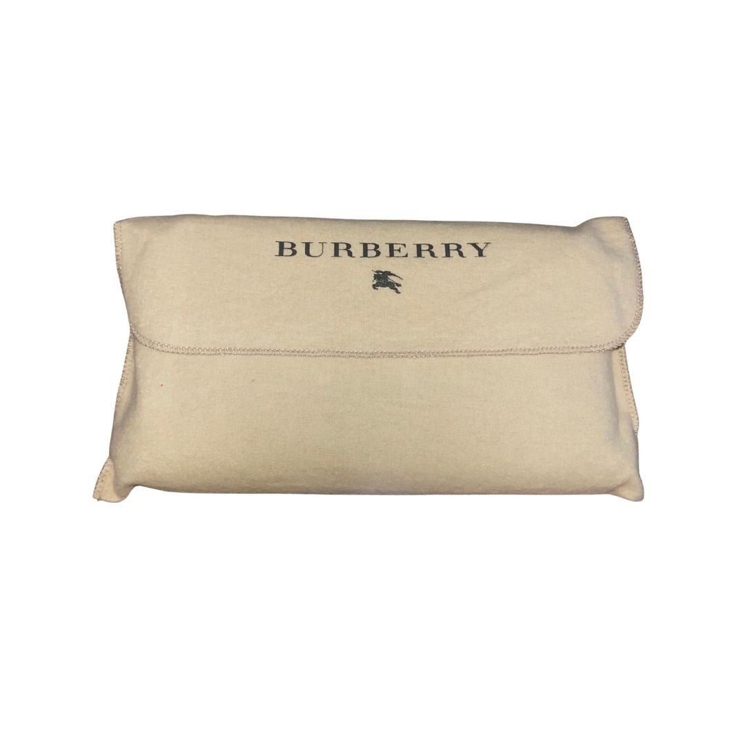 Burberry 100% Lamb Leather Full Zip Wallet NWT Luxury Accessories