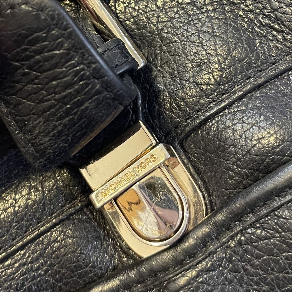 Michael Kors Cooper Medium Pebbled Leather Messenger Bag School Satchel Chic VTG