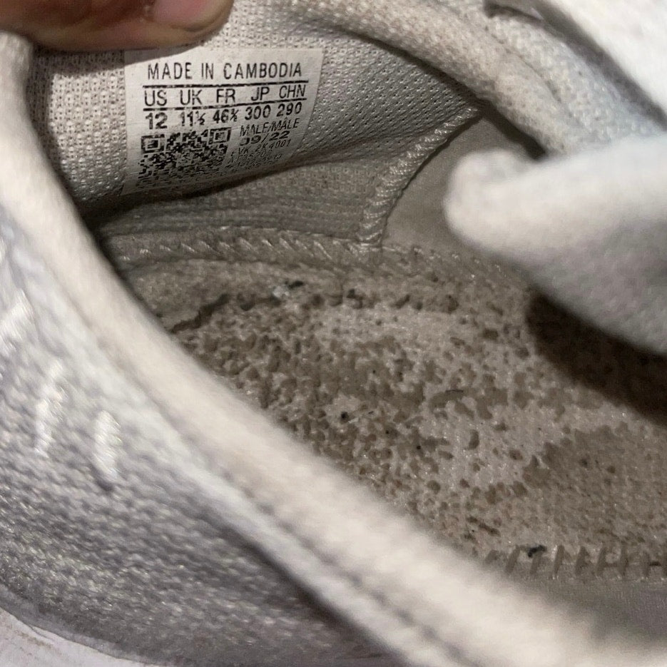 Adidas Swift Run 1.0 Sneakers size 12 White Fleece Running Confort Lace up Knit