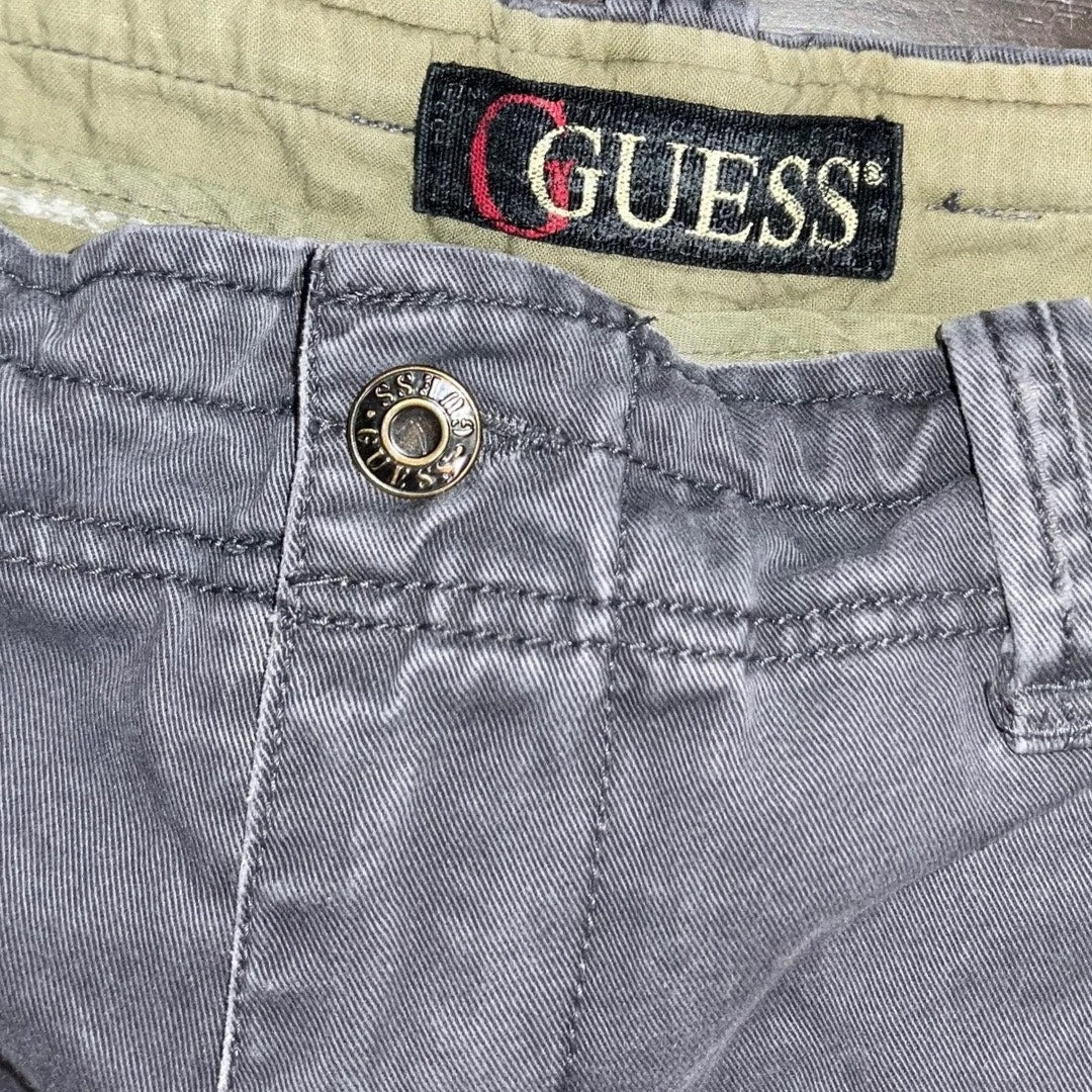 Guess early 2000's Men's Cargo Chino Shorts Y2K Size 38